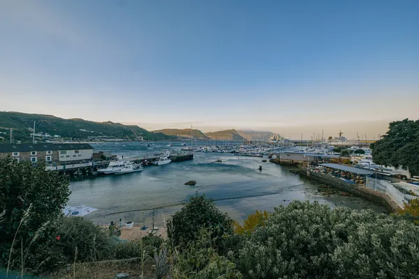 Hafen von Simons Town Abenddämmerung
