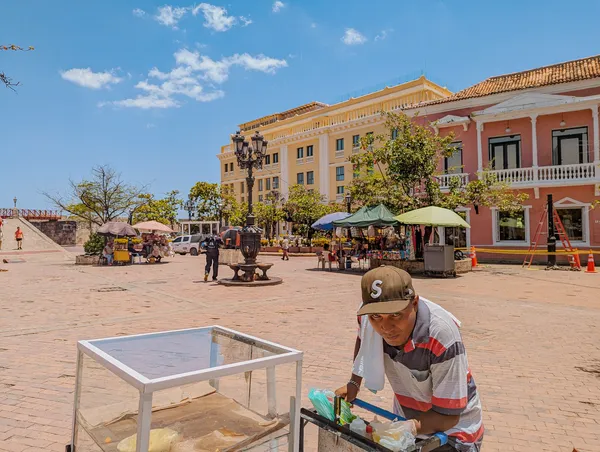 Straßenverkäufer in Cartagena