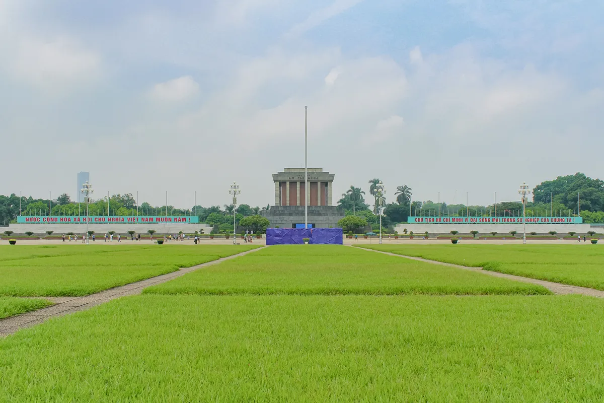 Vorplatz des Ho-Chi-Minh-Mausoleums