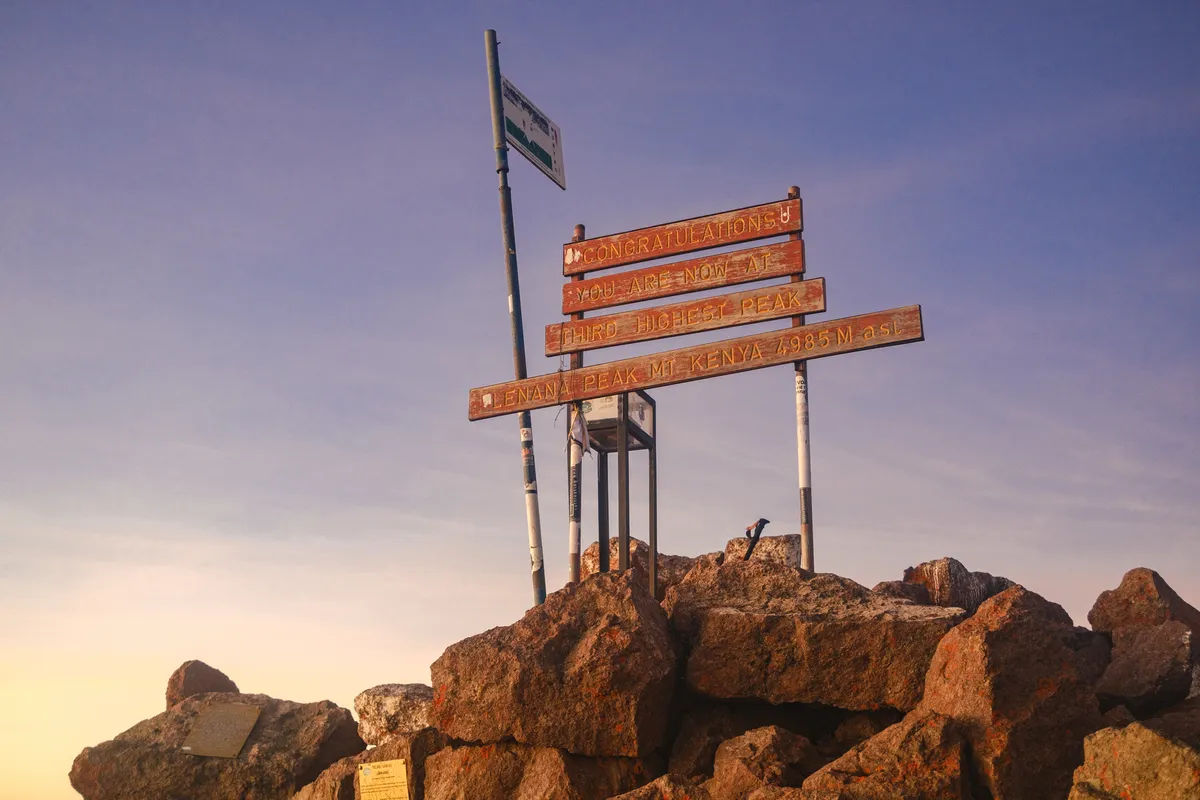 Gipfelkreuz Mt Kenya